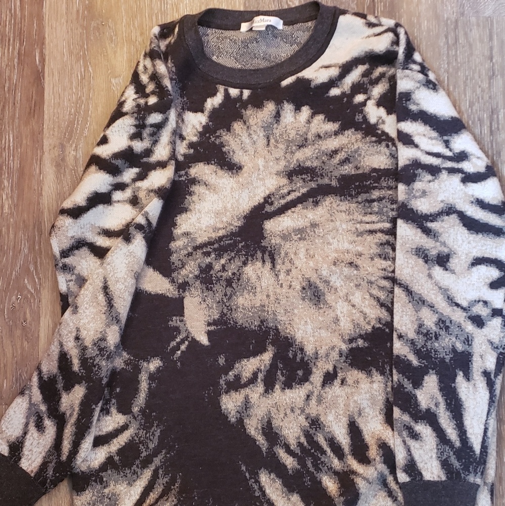 Max mara size medium Sweater